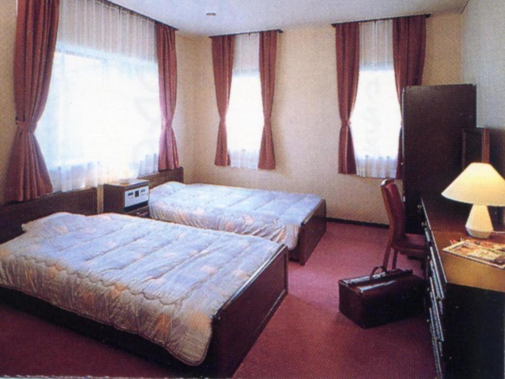 שימה Tomoyama Kanko Hotel מראה חיצוני תמונה